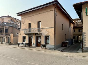 2 LOCALI A GRUGLIASCO