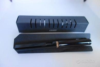 Lamy Safari penna stilografica