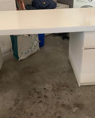 Scrivania Ikea Malm