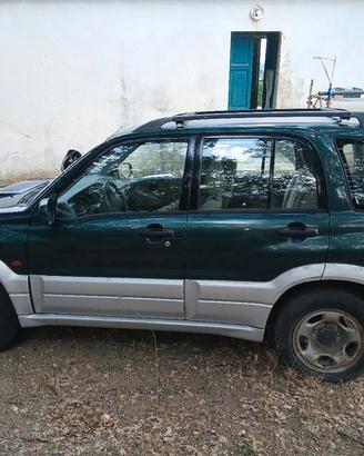 auto fuoristrada 