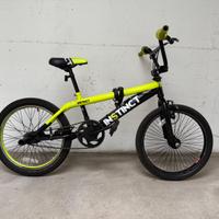 BMX Instinct con kit snodo per 360º manubrio