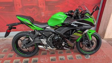Kawasaki Ninja 650 R