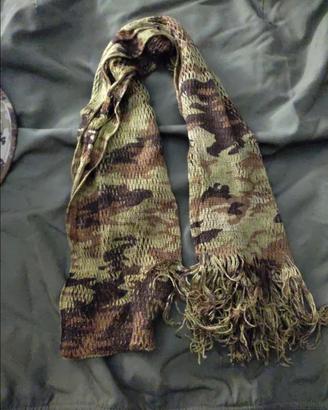 sciarpa e cappello mimetico EI