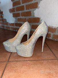 Louboutin tacco alto glitter