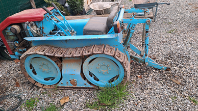 Trattorino cingolati d'epoca