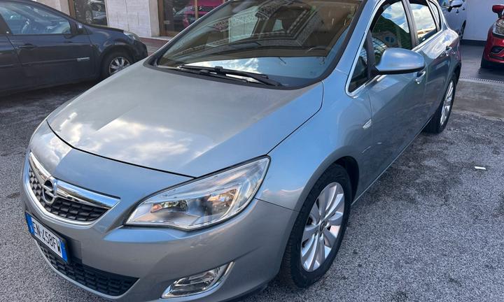 Opel Astra 1.7 CDTI 110CV EcoFLEX S&S 5 porte Cosm