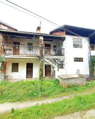 CASA SEMINDIPENDENTE A NETRO