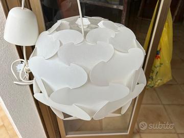 Lampadario con foglie a palla