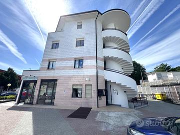 MAGAZZINO A IVREA