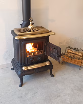 Stufa a legna Parlor Small 