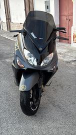 YAMAHA TMAX 500