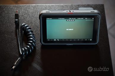 Atomos Ninja V 5" 4K HDR + Cage + HDMI