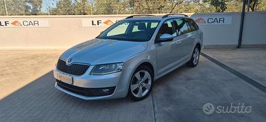 Skoda Octavia 1.6 TDI CR 110 cv DSG Wagon Style
