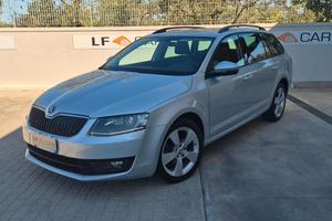 Skoda Octavia 1.6 TDI CR 110 cv DSG Wagon Style