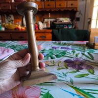 Candelabro XIX qualche segno di usura