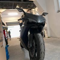 Ducati 848 evo dark