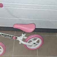 bicicletta senza pedali per bambina