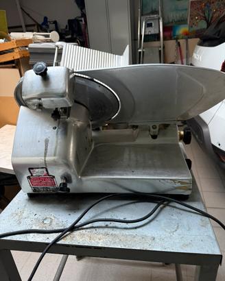 Affettatrice professionale