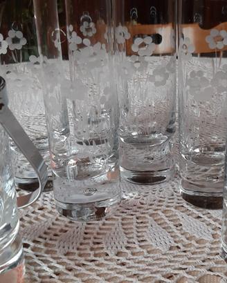 6 bicchieri con goccia+ portaghiaccio