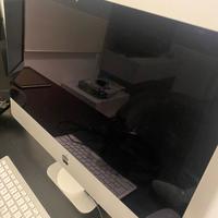 Apple iMac 21.5 2013 i5 16GB RAM FUSION 1.12TB