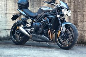 triumph street triple 675 r 