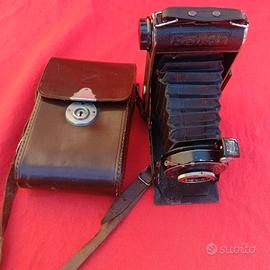 fotocamera Voigtlander Bessa d'epoca con custodia 