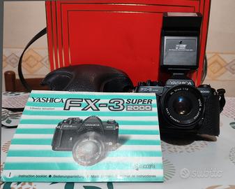 Yashica fx-3 super 2000 con flash