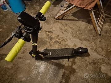 monopattino elettrico nilox