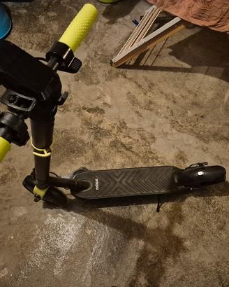monopattino elettrico nilox