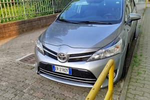 Vendita veicolo Toyota verso anno 2013