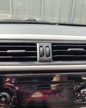 Bocchetta clima centrale FIAT PANDA del 2012