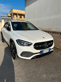 Mercedes GLA 200