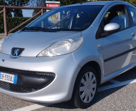Peugeot 107 automatica