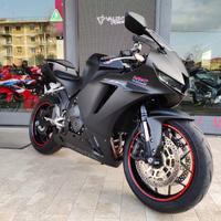 Honda CBR 600 RR MY24 GARANZIA UFFICIALE HONDA FIN