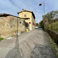 RUSTICO A SCARPERIA E SAN PIERO