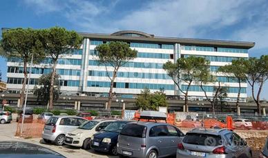 Locale commerciale V piano