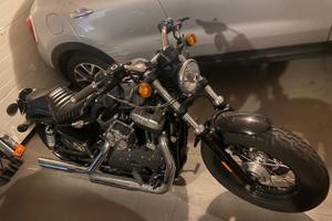 HARLEY DAVINSON XL FORTY-EIGHT