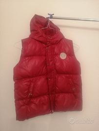 Piumino smanicato Benetton rosso 8-9 anni