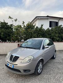 Lancia Ypsilon 1.3 mjt ok neopatentati