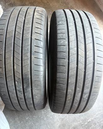 Coppia 235 60 18 al 80 % KUMHO