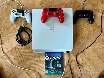 Playstation PS4 pro + 3 controller originali