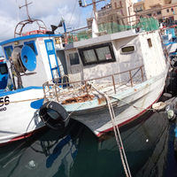 Barca da pesca con licenza