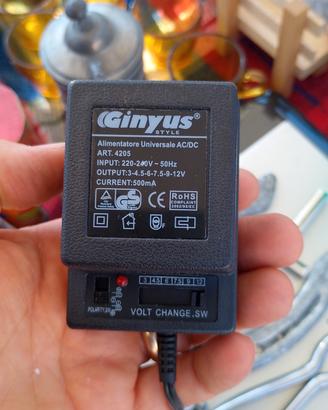 Alimentatore universale Ginyus 