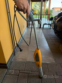 Bruciatore elettrico per erbacce