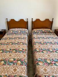 Set letti con comodini