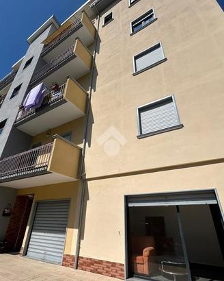 MAGAZZINO A CORIGLIANO-ROSSANO