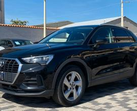 Audi Q3 Business 2.0 TDI 150CV S Tronic 35