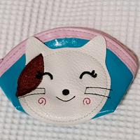 Portamonete con faccia da gattino