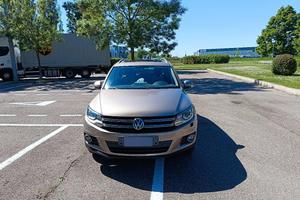 Volkswagen Tiguan 2.0 TDI PLUS Full Option 2012