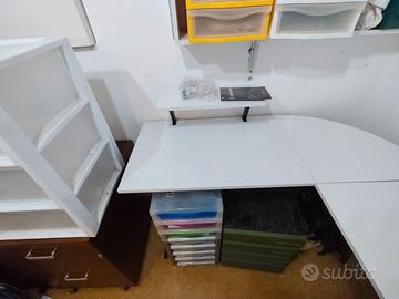 Tavolo PC nuovo immacolato